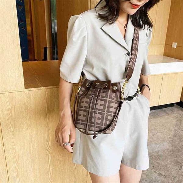 fd luxury designer bags women onthego handbags 2022 genuine leather bag original box tote handbag dingdanduoduo888 zhouzhoubao123 cf2c
fd luxury designer bags women onthego handbags 2022 genuine leather bag original box tote handbag dingdanduoduo888 zhouzhoubao123 cf2c
