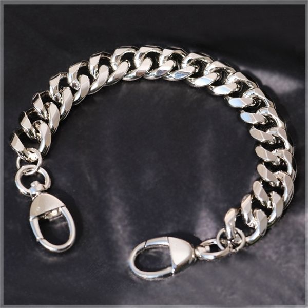 19mm thick aluminum chain 20/30/40cm gold silver color light weight shoulder bag strap diy handbag handles bag parts accessories 220521, Black
19mm thick aluminum chain 20/30/40cm gold silver color light weight shoulder bag strap diy handbag handles bag parts accessories 220521, Black