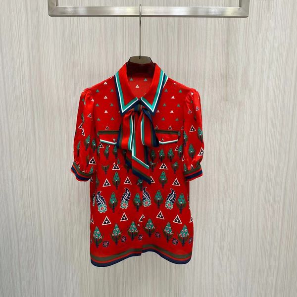 201 2022 spring summer brand same style shirt short sleeve lapel neck silk red green flora print button womens clothes weilan, White
201 2022 spring summer brand same style shirt short sleeve lapel neck silk red green flora print button womens clothes weilan, White