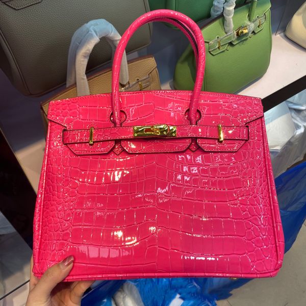 handbags fashion ladies tote bags designer woman classic luxury bright color crocodile leather embossed temperament lady shoulder crossbody
handbags fashion ladies tote bags designer woman classic luxury bright color crocodile leather embossed temperament lady shoulder crossbody