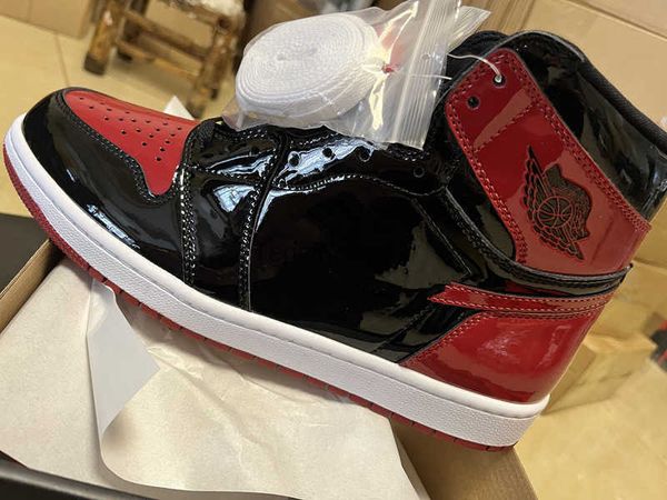 shoes sports jumpman 1 high og bred patent black/gym red-black full-patent leather trainer grade gym original
shoes sports jumpman 1 high og bred patent black/gym red-black full-patent leather trainer grade gym original