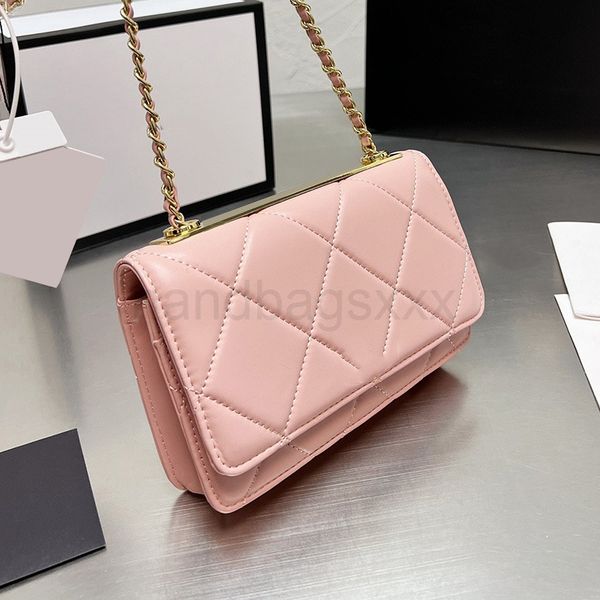 designer bags handbag 2022ss trendy quilted classic mini flap wallet 19cm lambskin genuine leather gold metal hardware matelasse chain cross
designer bags handbag 2022ss trendy quilted classic mini flap wallet 19cm lambskin genuine leather gold metal hardware matelasse chain cross