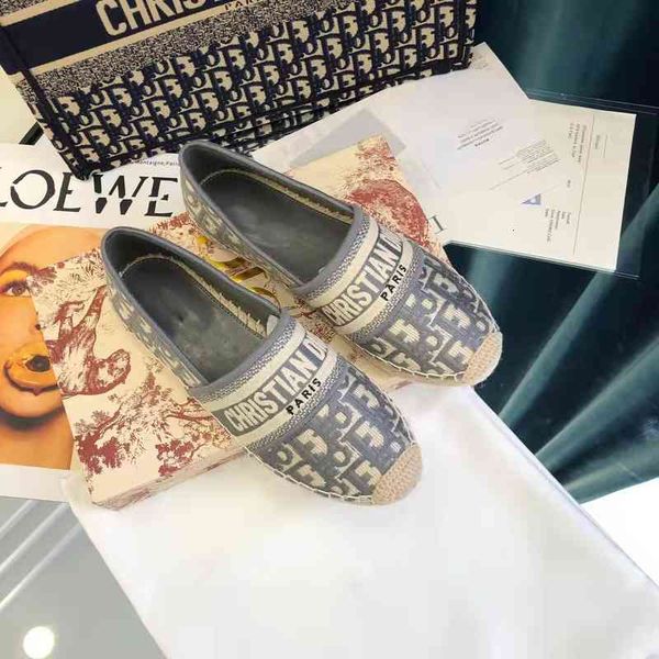 dress shoes fisherman's shoes women's spring embroidered flat bottomed one foot lazy straw woven single breathable old flower, Black
dress shoes fisherman's shoes women's spring embroidered flat bottomed one foot lazy straw woven single breathable old flower, Black