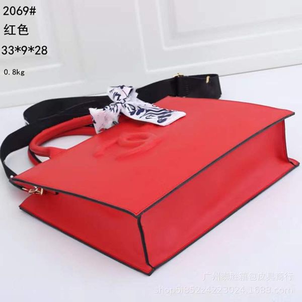 bag classical explosive wo fashion bags handbags women luxury cross body designer classic style lady shoulder female high-end 002
bag classical explosive wo fashion bags handbags women luxury cross body designer classic style lady shoulder female high-end 002