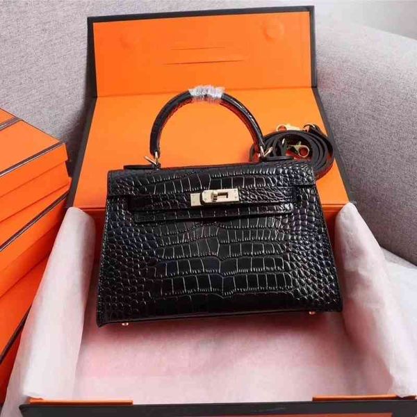 designer luxury herms handbags handbags 2022 crocodile pattern layer cowhide women's leather hand single shoulder messenger versatile b
designer luxury herms handbags handbags 2022 crocodile pattern layer cowhide women's leather hand single shoulder messenger versatile b