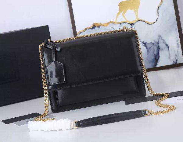 genuine leather women luxurys designers bags real leather handbags messenger crossbody chain shoulder bag totes wallet
genuine leather women luxurys designers bags real leather handbags messenger crossbody chain shoulder bag totes wallet