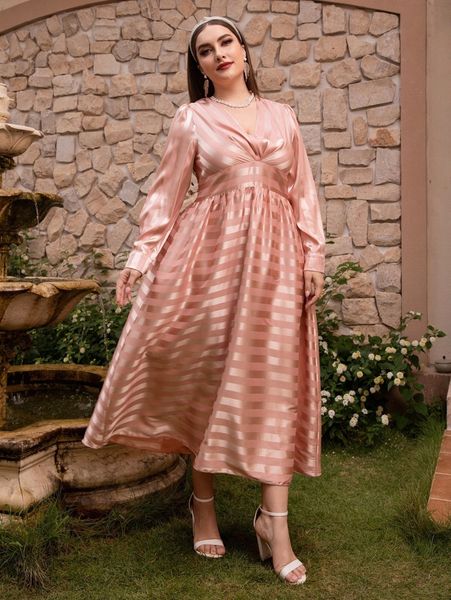 plus jacquard ruched puff sleeve satin dress 51cr#, Black
plus jacquard ruched puff sleeve satin dress 51cr#, Black