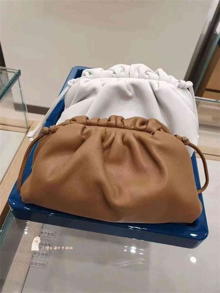tote bag venetas designer bottegas baodiejia handbags the spot pouch cloud jodie messenger hand caramel zc
tote bag venetas designer bottegas baodiejia handbags the spot pouch cloud jodie messenger hand caramel zc