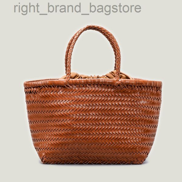 2022 summer weave bucket tote bag women brand luxury knitting pu leather handbag female casual ol large capacity shopper purse w220810
2022 summer weave bucket tote bag women brand luxury knitting pu leather handbag female casual ol large capacity shopper purse w220810