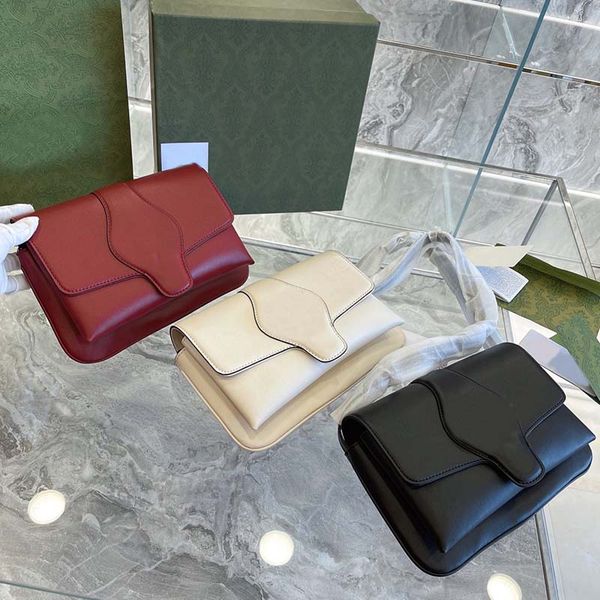 cross body bags fashion flap plain shoulder bag genuine leather thread removable thin belt strap letter gold hasp hardware metallic wholesal
cross body bags fashion flap plain shoulder bag genuine leather thread removable thin belt strap letter gold hasp hardware metallic wholesal