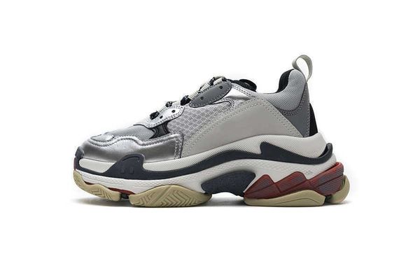 paris 2021 triple s 17fw fashion men women dad shoes tripler bigsized sneaker old platform sole retro scarpe womens mens zapatillas casual
paris 2021 triple s 17fw fashion men women dad shoes tripler bigsized sneaker old platform sole retro scarpe womens mens zapatillas casual