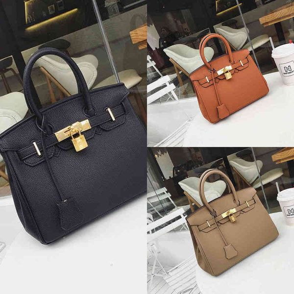 fashion women handbags heme 2022 leather platinum bag cowhide women's litchi pattern hand sewn wax thread portable tr1d
fashion women handbags heme 2022 leather platinum bag cowhide women's litchi pattern hand sewn wax thread portable tr1d