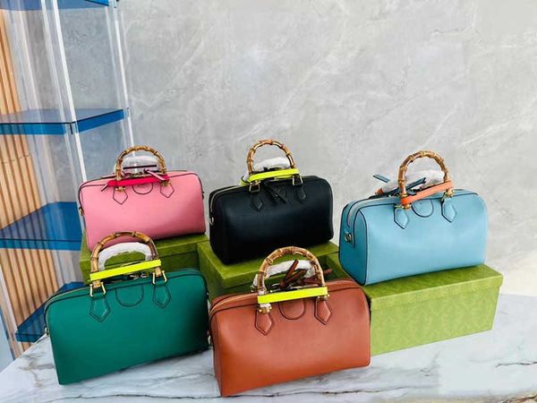 showecomfort01 20222single shoulder bag women's messenger bag light luxury middle ancient small bag liqua handbag
showecomfort01 20222single shoulder bag women's messenger bag light luxury middle ancient small bag liqua handbag