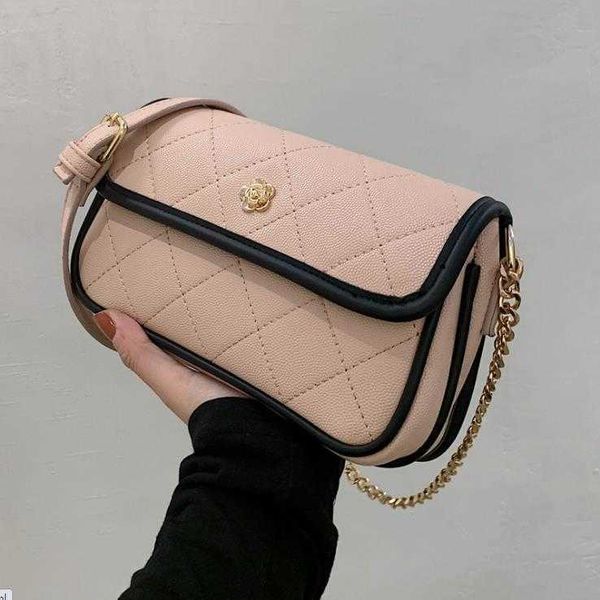 women's bags spring/summer 2022 trendy contrast color one-shoulder messenger fashion texture diamond chain small square bag
women's bags spring/summer 2022 trendy contrast color one-shoulder messenger fashion texture diamond chain small square bag
