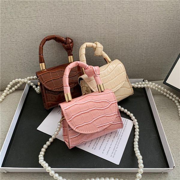 mini small bag 2022 new trendy fashion net red portable shoulder bag western style all-match messenger square bags, Black;red
mini small bag 2022 new trendy fashion net red portable shoulder bag western style all-match messenger square bags, Black;red