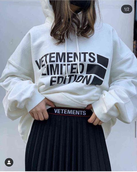 autumn and winter vtm creative hoodie winter high street leisure hooded with letters on the front, White;black
autumn and winter vtm creative hoodie winter high street leisure hooded with letters on the front, White;black