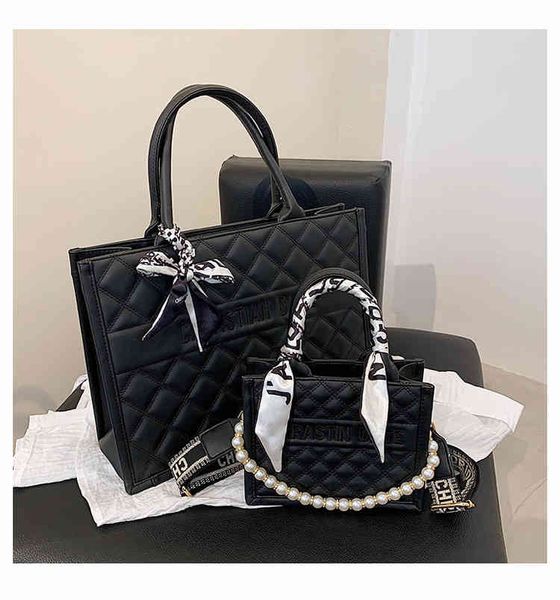 large capacity 2022 new shoulder portable women's fashion women fashion trend dinner bag factory outlet
large capacity 2022 new shoulder portable women's fashion women fashion trend dinner bag factory outlet