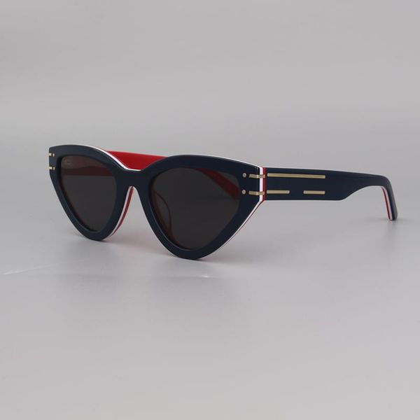 sunglasses three-tone blue white and red acetate butterfly-shaped frame women gray lensessunglasses, White;black
sunglasses three-tone blue white and red acetate butterfly-shaped frame women gray lensessunglasses, White;black