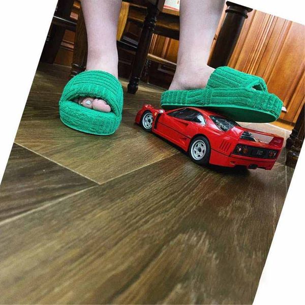 2022 paris womens sponge rf rubber soled slippers fashion thick soled grass green resort bath towel sandals designer womens towel slide box, Black
2022 paris womens sponge rf rubber soled slippers fashion thick soled grass green resort bath towel sandals designer womens towel slide box, Black