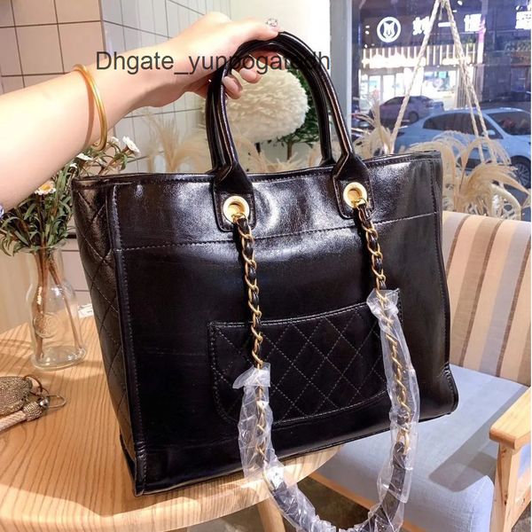 luxury women's classic handbags beach bags brand ch metal badge tote bag designer small mini evening handbag female capacity large leat, Black;red
luxury women's classic handbags beach bags brand ch metal badge tote bag designer small mini evening handbag female capacity large leat, Black;red
