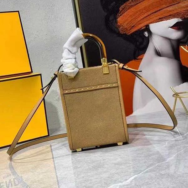 yuchengbags 2022casual tote bags 2021 shopping bag retro luxury designer fashion women's large volume shoulder handbag classic style fl
yuchengbags 2022casual tote bags 2021 shopping bag retro luxury designer fashion women's large volume shoulder handbag classic style fl