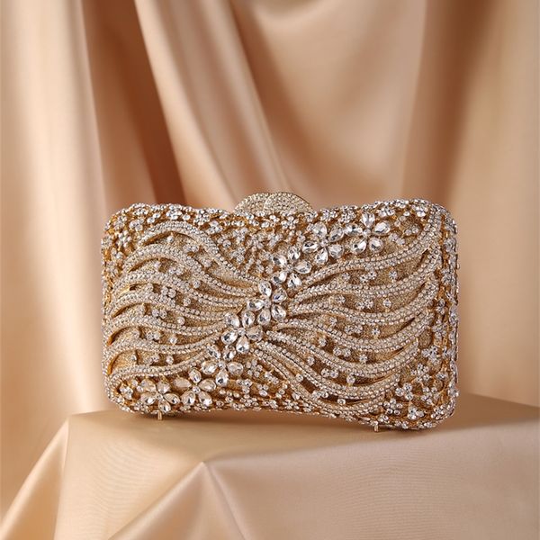 silver gold black crystal diamond beading clutch purse women wedding party evening bag clutch bags bolsos chain shoulder bag 220527 
silver gold black crystal diamond beading clutch purse women wedding party evening bag clutch bags bolsos chain shoulder bag 220527
