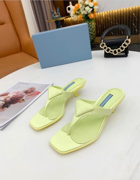 2022new women's summer low heel fairy sandals fashion fine heel versatile shoe net red square flip-flops35--39, Black
2022new women's summer low heel fairy sandals fashion fine heel versatile shoe net red square flip-flops35--39, Black