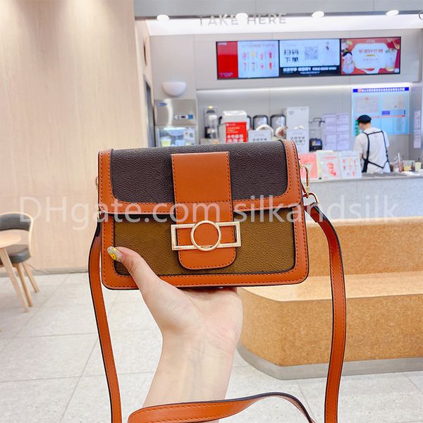 designer bag luxury womens cross body one shoulder bag messenger bags simple retro small square whether metal chain handbag ladies contrast
designer bag luxury womens cross body one shoulder bag messenger bags simple retro small square whether metal chain handbag ladies contrast