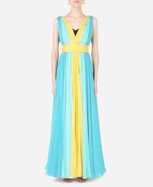 casual dresses australian spring and summer deep v-neck temperament thin striped waist sleeveless dress, Black;gray
casual dresses australian spring and summer deep v-neck temperament thin striped waist sleeveless dress, Black;gray