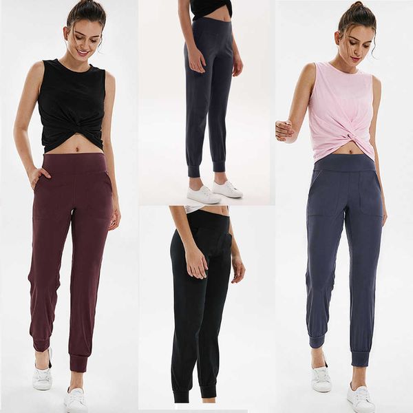 2021 womens yoga leggings workout waist gym align pocket two side running sport pants high quality
2021 womens yoga leggings workout waist gym align pocket two side running sport pants high quality