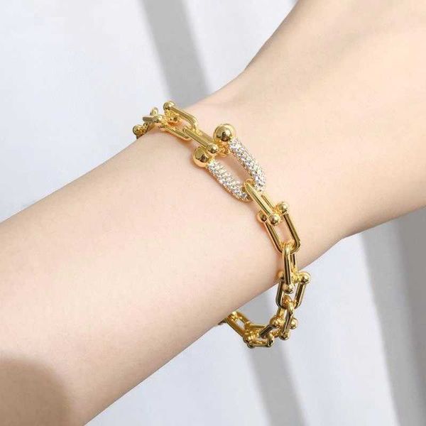 live neutral fashion bracelets u-shaped horseshoe buckle bamboo diamond inlaid chain men's and women's couple bracelet, Black
live neutral fashion bracelets u-shaped horseshoe buckle bamboo diamond inlaid chain men's and women's couple bracelet, Black