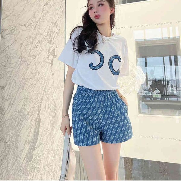 2022 new casual fashion printed short sleeve t-shirt denim shorts two-piece women's summer style design, White
2022 new casual fashion printed short sleeve t-shirt denim shorts two-piece women's summer style design, White