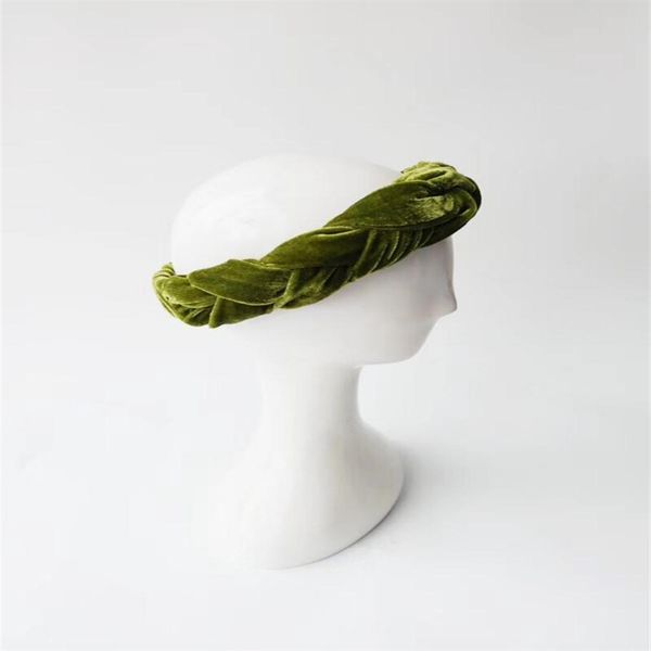 luxury designer silk headbands sports cross elastic women headband fashion girls flowers hair bands scarf spring summer accessorie221b, Silver
luxury designer silk headbands sports cross elastic women headband fashion girls flowers hair bands scarf spring summer accessorie221b, Silver