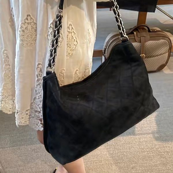 france womens vinatge classical quilted suede cowhide bags with silver metal hardware shoulder clutch pocket large capacity designer handbag
france womens vinatge classical quilted suede cowhide bags with silver metal hardware shoulder clutch pocket large capacity designer handbag