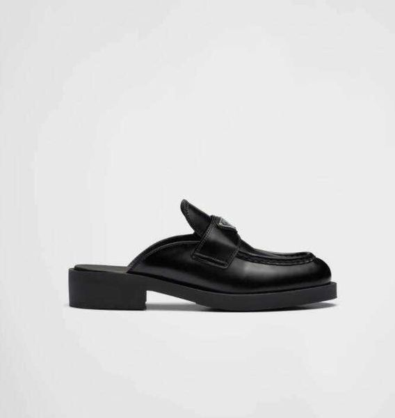 women spring slipper casual loafers shoes flat close toe black genuine leather triangle on toe and low heel with box uhk
women spring slipper casual loafers shoes flat close toe black genuine leather triangle on toe and low heel with box uhk