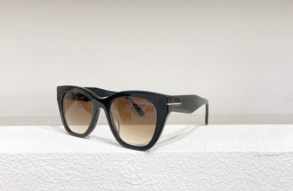 sunglasses summer style 940 anti-ultraviolet retro plate full frame eyeglasses random box, White;black
sunglasses summer style 940 anti-ultraviolet retro plate full frame eyeglasses random box, White;black