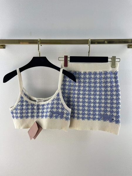 two piece dress 2022 summer autumn and skirts brand same style 2 pieces sets women's 0621-11, White
two piece dress 2022 summer autumn and skirts brand same style 2 pieces sets women's 0621-11, White