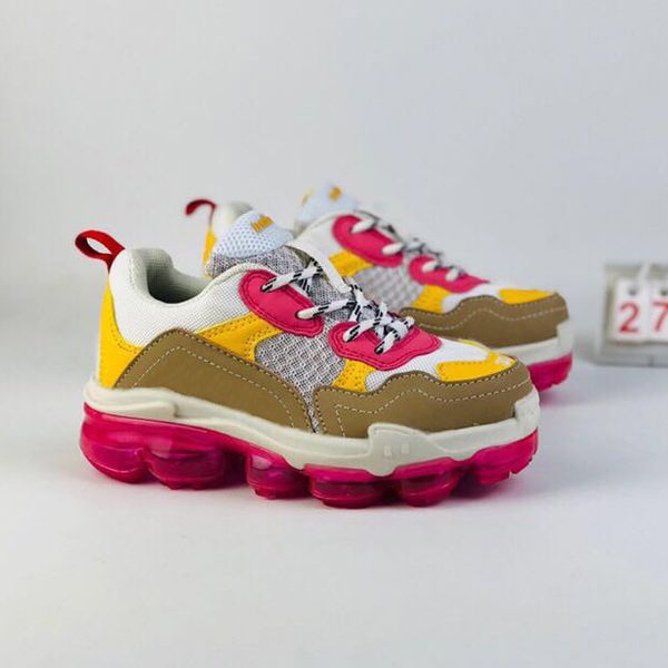 triple s kids designer shoes sneakers baby children black white grey red pink blue green yellow platform shoe girls boys kids trainers casua
triple s kids designer shoes sneakers baby children black white grey red pink blue green yellow platform shoe girls boys kids trainers casua