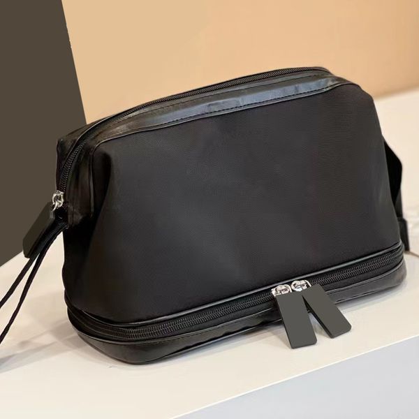 toiletry bag designers makeup bags toiletry bag luxurys women cosmetic handbag fashion solid color letters large capacity travel cosmetics
toiletry bag designers makeup bags toiletry bag luxurys women cosmetic handbag fashion solid color letters large capacity travel cosmetics