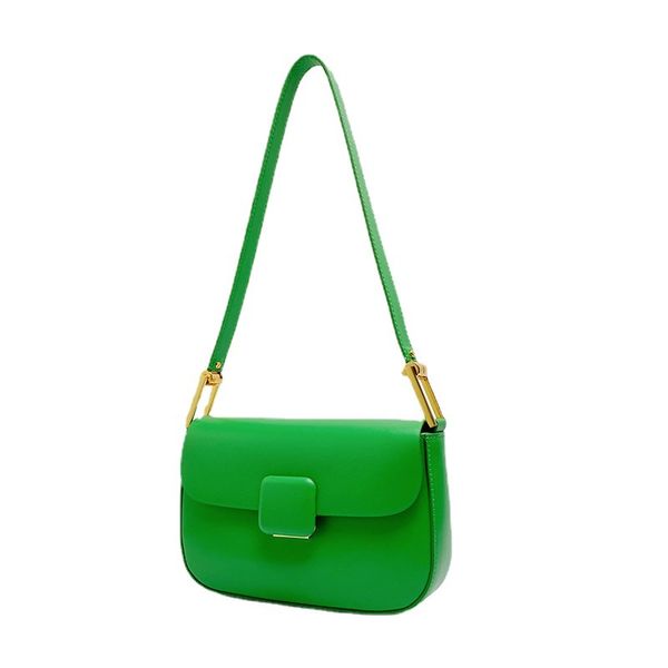 fashionable luxury lady bag cross body bags real leather 2022 new fashion casual small square high quality
fashionable luxury lady bag cross body bags real leather 2022 new fashion casual small square high quality