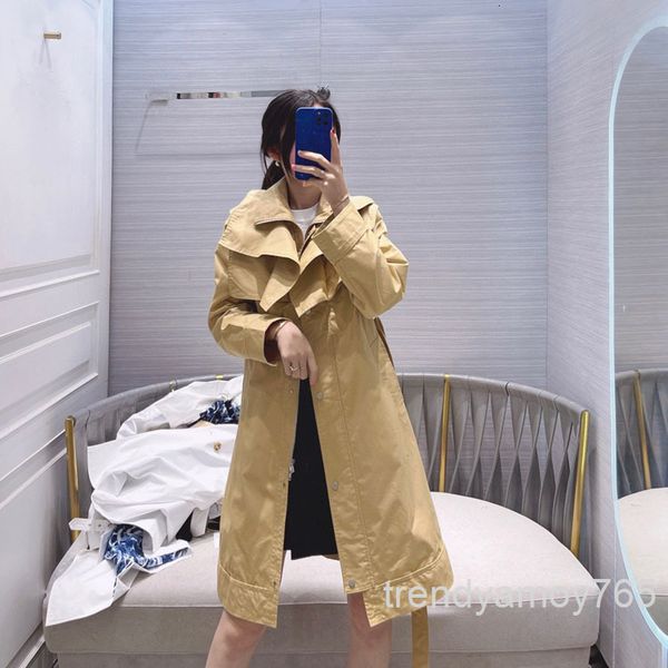 women's trench coats medium length coat personality simple layered cloak leisure lapel hooded windbreaker spring and autumn high end, Tan;black
women's trench coats medium length coat personality simple layered cloak leisure lapel hooded windbreaker spring and autumn high end, Tan;black