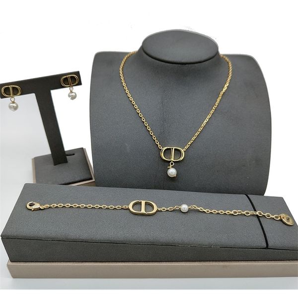 70% off jewelry sales jewelry new simple pearl necklace generous fashion trend earrings women's net red, Black
70% off jewelry sales jewelry new simple pearl necklace generous fashion trend earrings women's net red, Black