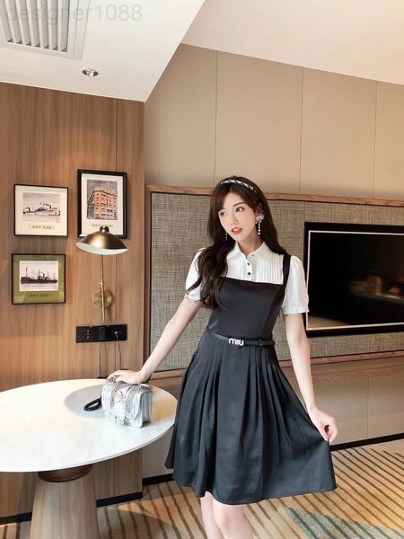 casual dresses designer 22 spring and summer new heavy industry belt slightly bubble lantern sleeve design three-dimensional fluffy hem fake, Black;gray
casual dresses designer 22 spring and summer new heavy industry belt slightly bubble lantern sleeve design three-dimensional fluffy hem fake, Black;gray