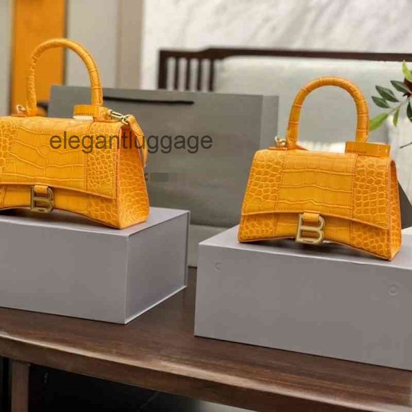 2022 crocodile balencaigabags handbag pattern bag fashion handbag high-grade minority women's designer bag single shoulder mess 1syr
2022 crocodile balencaigabags handbag pattern bag fashion handbag high-grade minority women's designer bag single shoulder mess 1syr