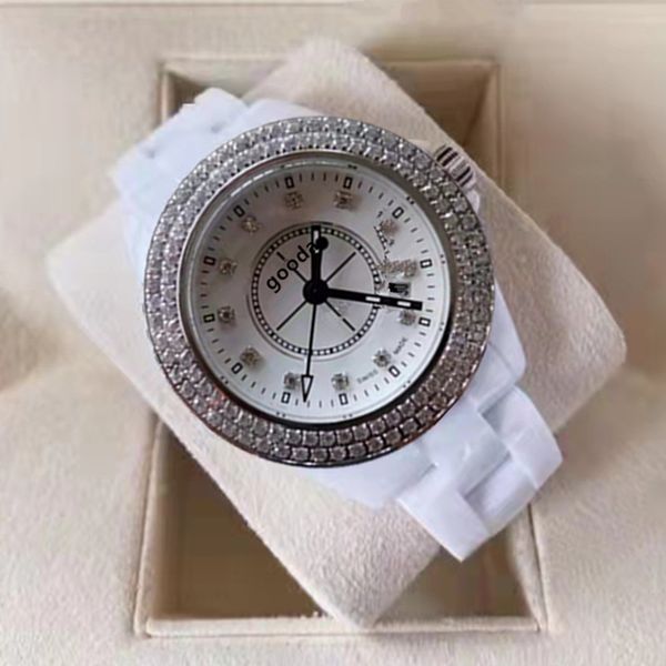 factory sale womens watch classic style luxury fashion lady white black ceramic 33mm watches jpan quartz wristwatches for women, Slivery;brown
factory sale womens watch classic style luxury fashion lady white black ceramic 33mm watches jpan quartz wristwatches for women, Slivery;brown