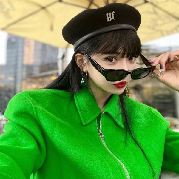 22% off 2022 luxury fashion design high version sunglasses new women's version cat's eye lens glasses chain, White;black
22% off 2022 luxury fashion design high version sunglasses new women's version cat's eye lens glasses chain, White;black