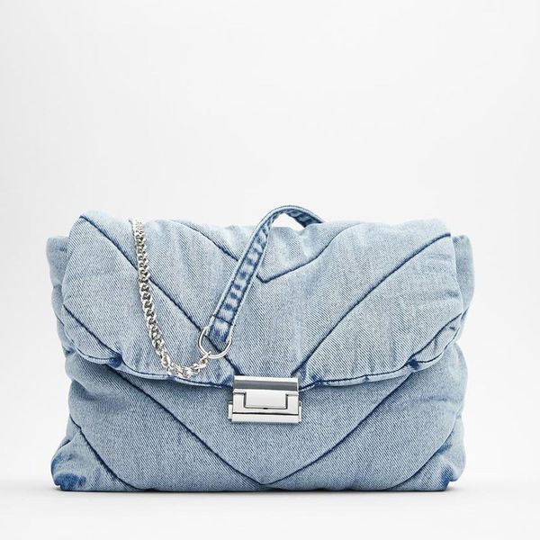 designer handbags za home women's autumn and winter 2022 new indigo large quilted shoulder washing water denim cross
designer handbags za home women's autumn and winter 2022 new indigo large quilted shoulder washing water denim cross