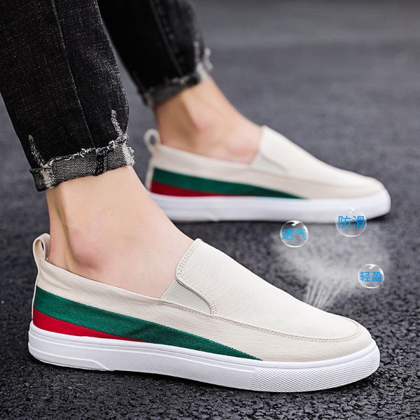 fashion casual shoes triple black white floral multi-color suede designer mens women sneakers red blue men trainers 30
fashion casual shoes triple black white floral multi-color suede designer mens women sneakers red blue men trainers 30