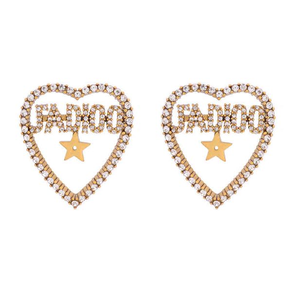 2022 factory wholesale love feminine hairpin advanced heart shaped brooch earrings new in, Golden
2022 factory wholesale love feminine hairpin advanced heart shaped brooch earrings new in, Golden