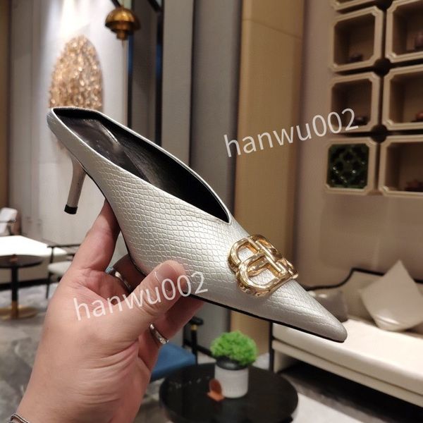 2022 high heel shoes women runway pointed toe low woman gladiaor sandals lady brand design mesh size35-41, Black
2022 high heel shoes women runway pointed toe low woman gladiaor sandals lady brand design mesh size35-41, Black